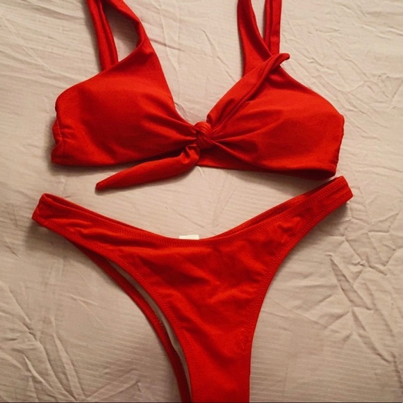PacSun Other - Red tie front bikini set